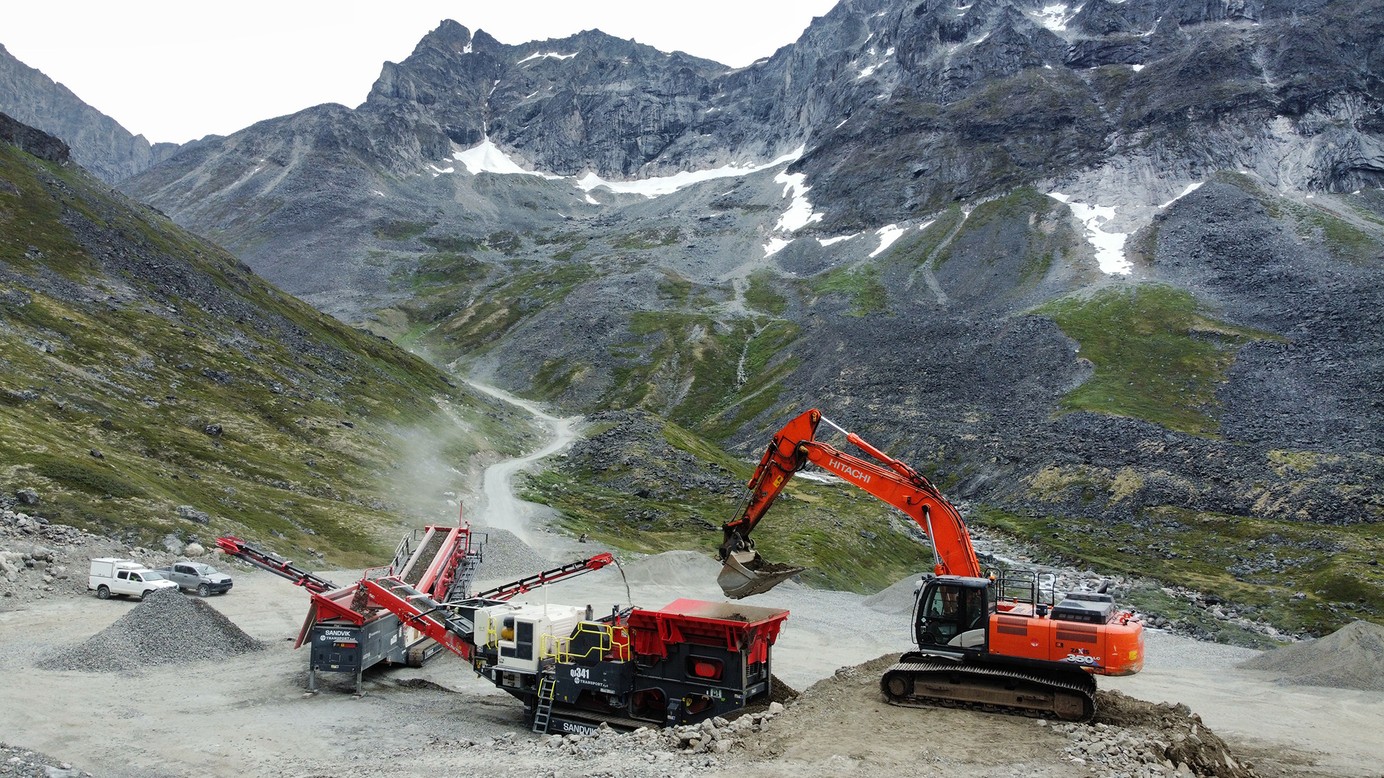 QJ341, QH332 and QA335 operating in Greenland