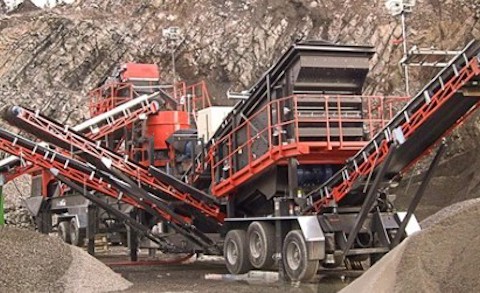Sandvik UH430E Wheeled cone crusher