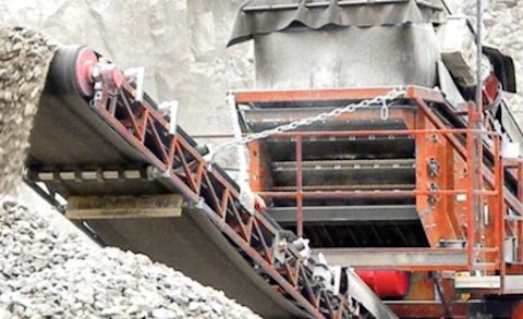 Sandvik UD440 Crushing and screening unit