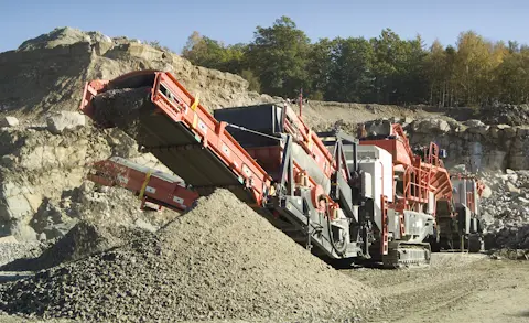 US440i mobile cone crusher